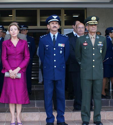 eneida-correiade-araujo-louis-josua-costa-nilson-ananias-cabo-robenilson eneida-correiade-araujo-louis-josua-costa-nilson-ananias-cabo-robenilson