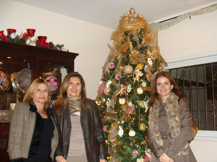 pr-cora-alvarez-monique-luna-rose-ebner pr-cora-alvarez-monique-luna-rose-ebner