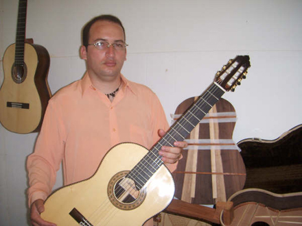 pr-lúcio-jacob-luthier